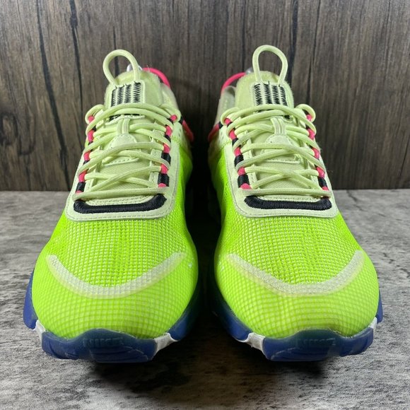 nike react live barely volt